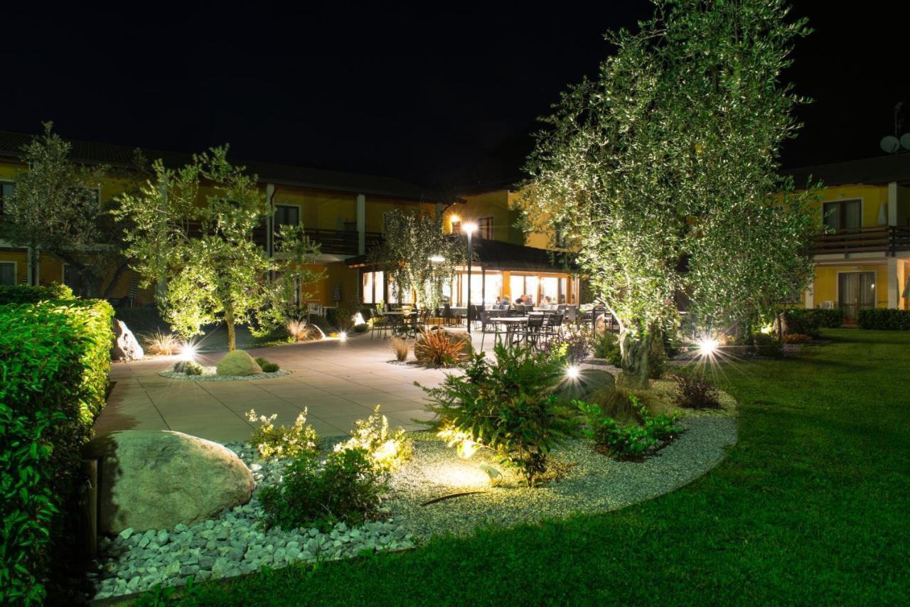 Hotel Residence La Pertica Tremosine Bagian luar foto