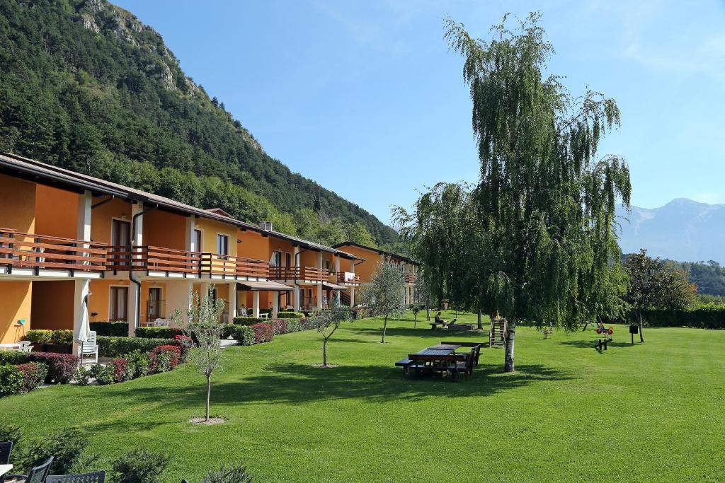 Hotel Residence La Pertica Tremosine Bagian luar foto